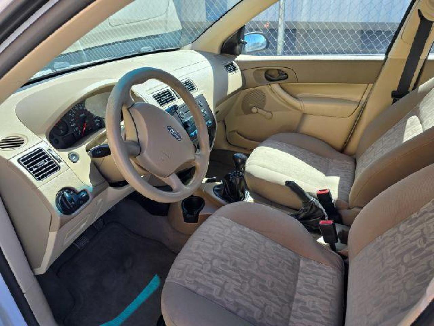 2005 Ford Focus ZX4 S (1FAFP34N95W) with an 2.0L L4 DOHC 16V engine, located at 1800 West Broadway, Missoula, 59808, (406) 543-1986, 46.881348, -114.023628 - Photo#6