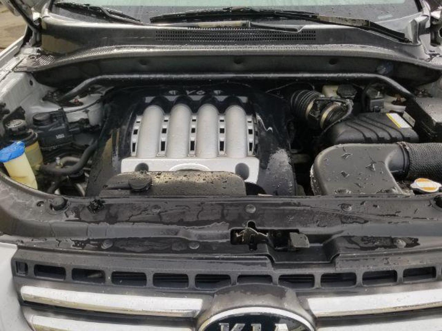 2005 Kia Sportage LX V6 4WD (KNDJE723257) with an 2.7L V6 DOHC 24V engine, 4-Speed Automatic transmission, located at 4047 Montana Ave., Billings, MT, 59101, 45.770847, -108.529800 - Photo#14