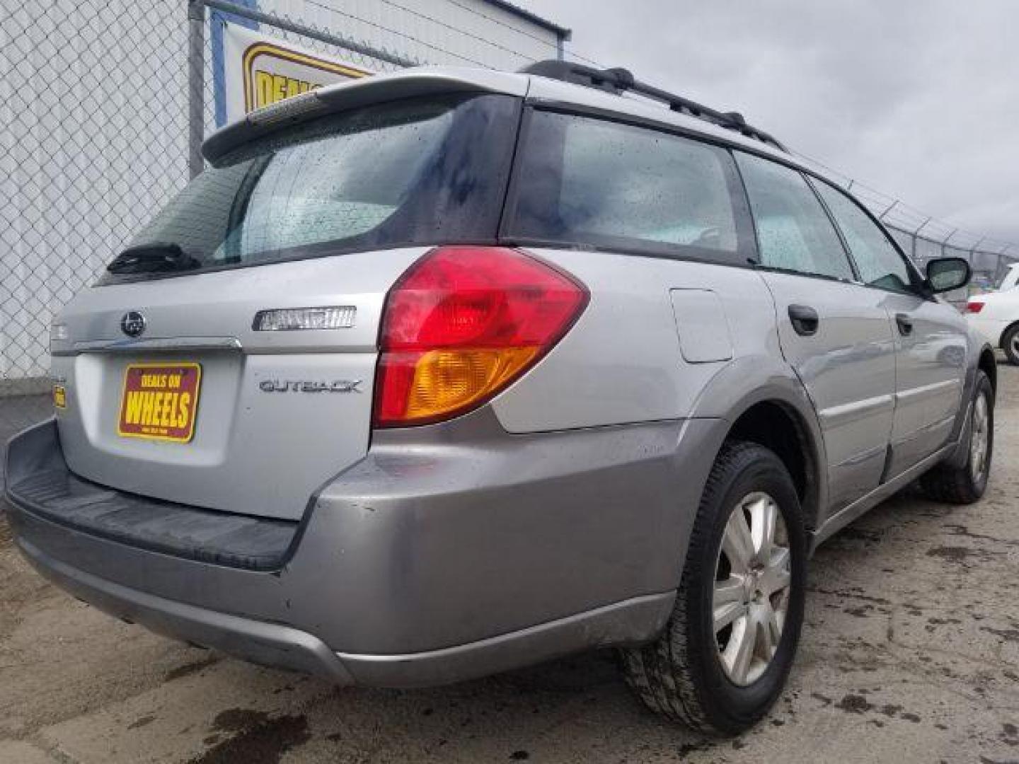 2005 Subaru Outback 2.5i Wagon (4S4BP61CX57) with an 2.5L H4 SOHC 16V engine, 4-Speed Automatic transmission, located at 601 E. Idaho St., Kalispell, MT, 59901, 0.000000, 0.000000 - Photo#4