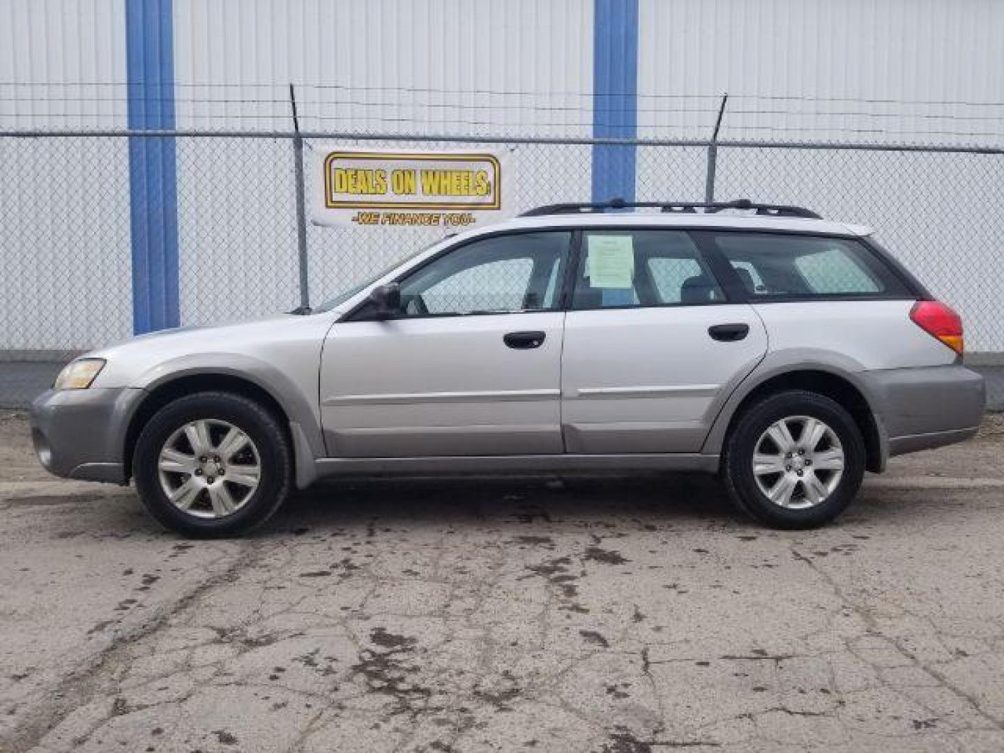 2005 Subaru Outback 2.5i Wagon (4S4BP61CX57) with an 2.5L H4 SOHC 16V engine, 4-Speed Automatic transmission, located at 601 E. Idaho St., Kalispell, MT, 59901, 0.000000, 0.000000 - Photo#6