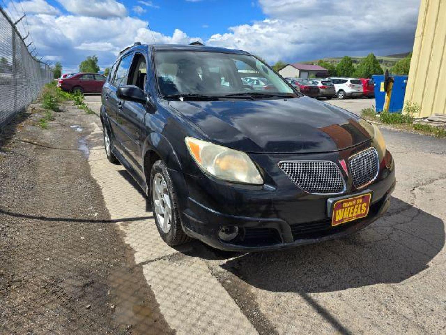 2006 Pontiac Vibe 1 (5Y2SL65846Z) , located at 4801 10th Ave S,, Great Falls, MT, 59405, 0.000000, 0.000000 - Photo#4