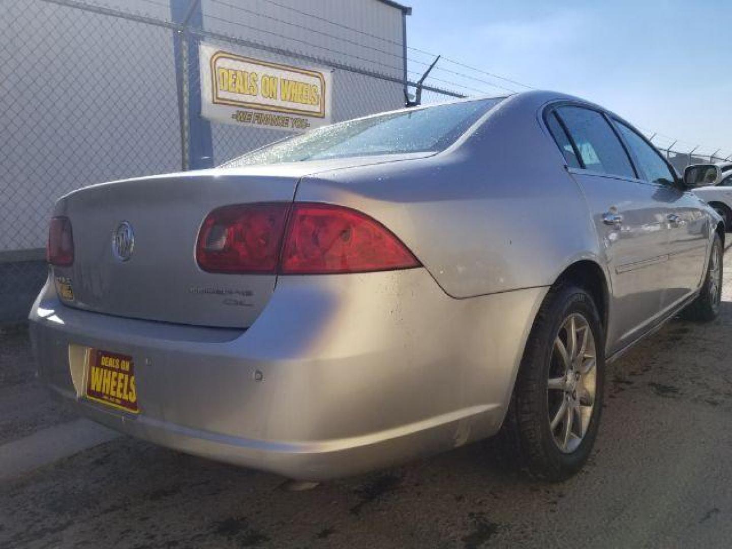2007 Buick Lucerne CXL (1G4HD57247U) with an 3.8L V-6 regular unleaded engine, located at 1821 N Montana Ave., Helena, MT, 59601, 0.000000, 0.000000 - Photo#4