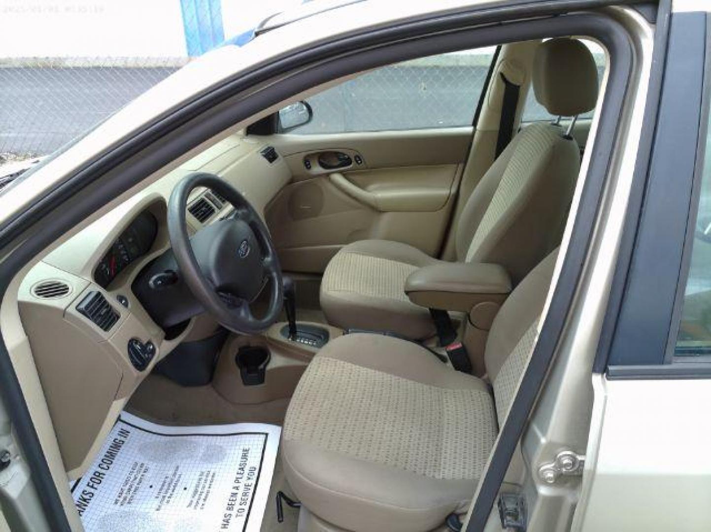 2007 Ford Focus S | SE | SES (1FAFP34N97W) with an Duratec 2L I-4 DOHC engine, located at 601 E. Idaho St., Kalispell, MT, 59901, 0.000000, 0.000000 - Photo#5