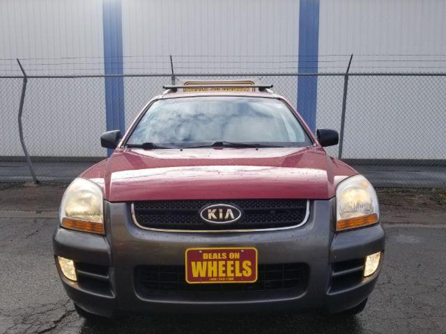 2007 Kia Sportage EX V6 4WD (KNDJE723177) with an 2.7L V6 DOHC 24V engine, 4-Speed Automatic transmission, located at 1800 West Broadway, Missoula, 59808, (406) 543-1986, 46.881348, -114.023628 - Photo#1