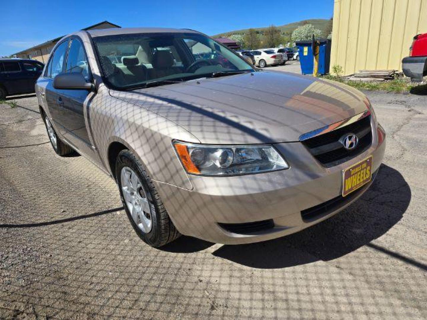 2008 Hyundai Sonata GLS (5NPET46CX8H) with an 2.4L I-4 DOHC engine, located at 4047 Montana Ave., Billings, MT, 59101, 45.770847, -108.529800 - Photo#4