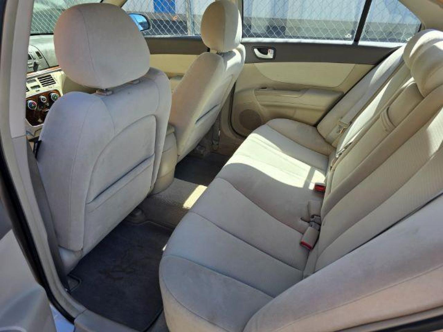 2008 Hyundai Sonata GLS (5NPET46CX8H) with an 2.4L I-4 DOHC engine, located at 4047 Montana Ave., Billings, MT, 59101, 45.770847, -108.529800 - Photo#6