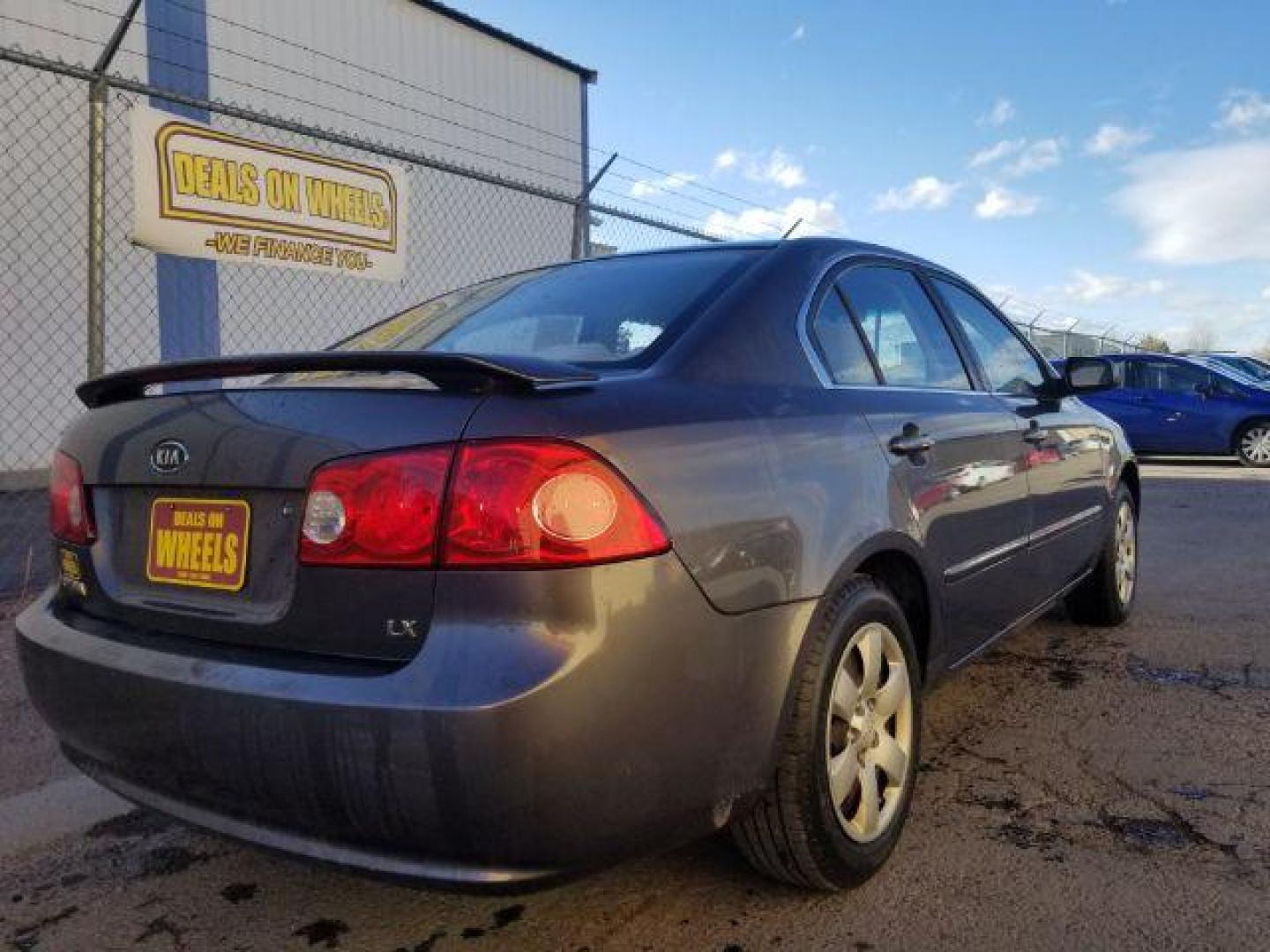 2008 Kia Optima LX (KNAGE123485) with an 2.4L L4 DOHC 16V engine, 4-Speed Automatic transmission, located at 1800 West Broadway, Missoula, 59808, (406) 543-1986, 46.881348, -114.023628 - Photo#4