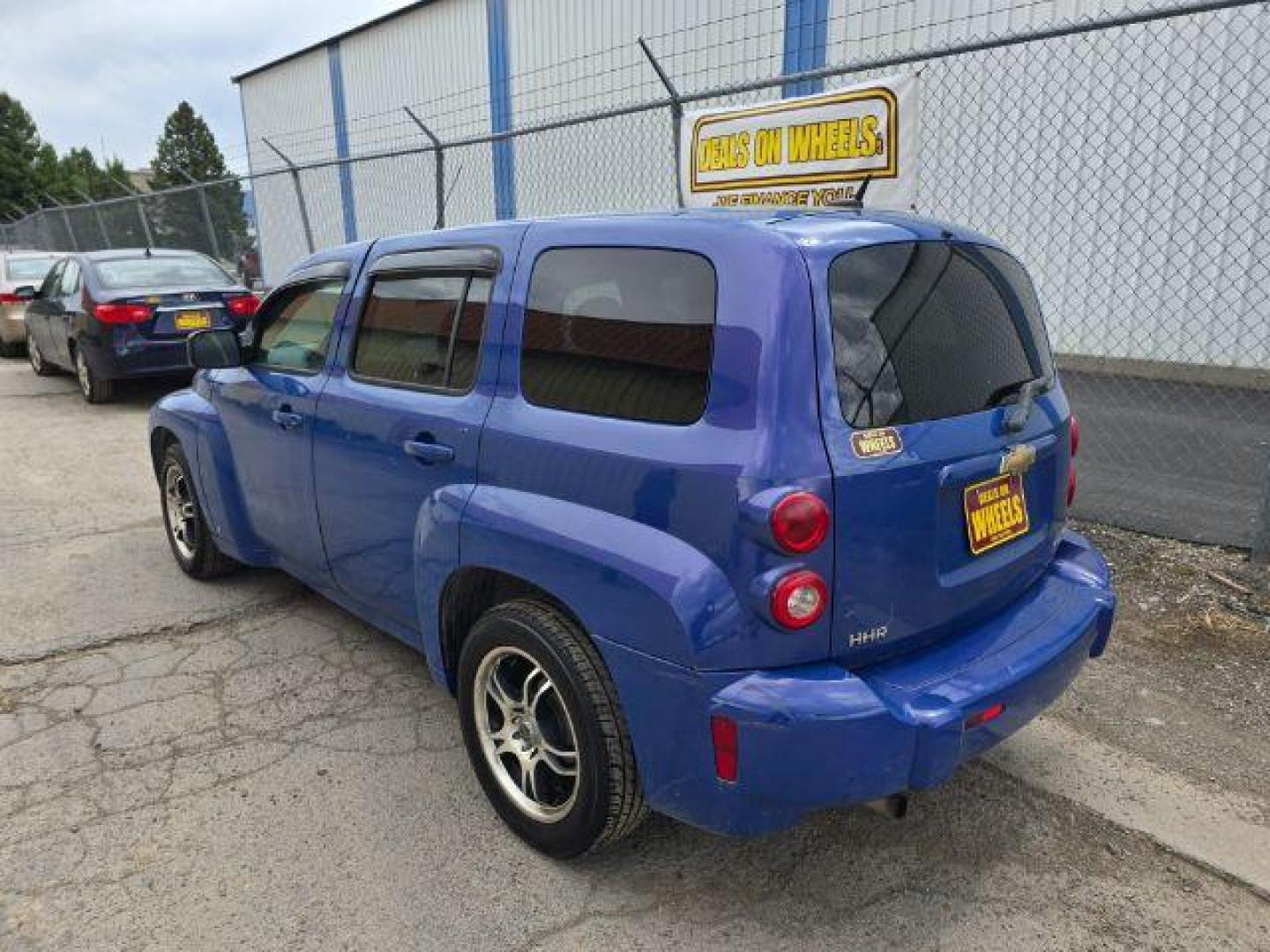 2009 Chevrolet HHR LS (3GNCA33B99S) with an 2.2L L4 DOHC 16V engine, 5-Speed Manual transmission, located at 1800 West Broadway, Missoula, 59808, (406) 543-1986, 46.881348, -114.023628 - Photo#2