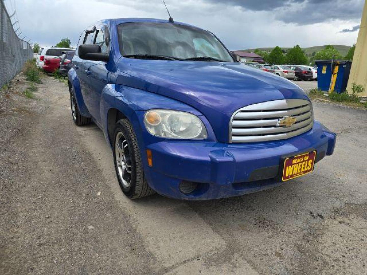 2009 Chevrolet HHR LS (3GNCA33B99S) with an 2.2L L4 DOHC 16V engine, 5-Speed Manual transmission, located at 1800 West Broadway, Missoula, 59808, (406) 543-1986, 46.881348, -114.023628 - Photo#4