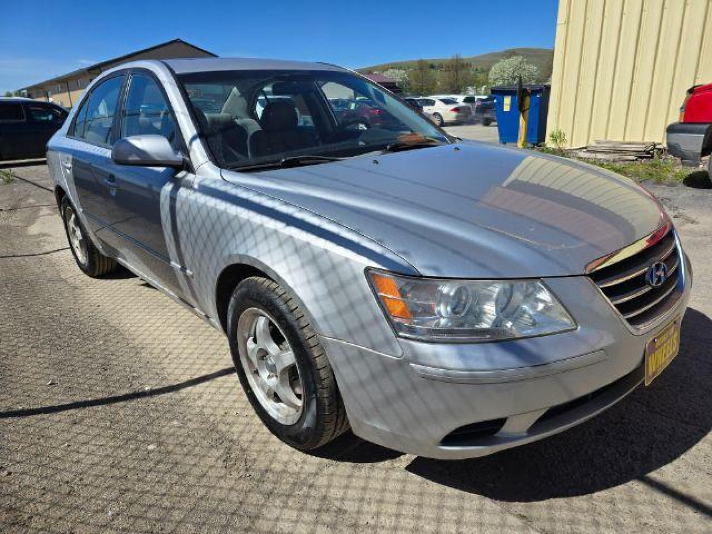 2009 Hyundai Sonata GLS (5NPET46C59H) with an 2.4L I-4 DOHC engine, located at 1800 West Broadway, Missoula, 59808, (406) 543-1986, 46.881348, -114.023628 - Photo#4
