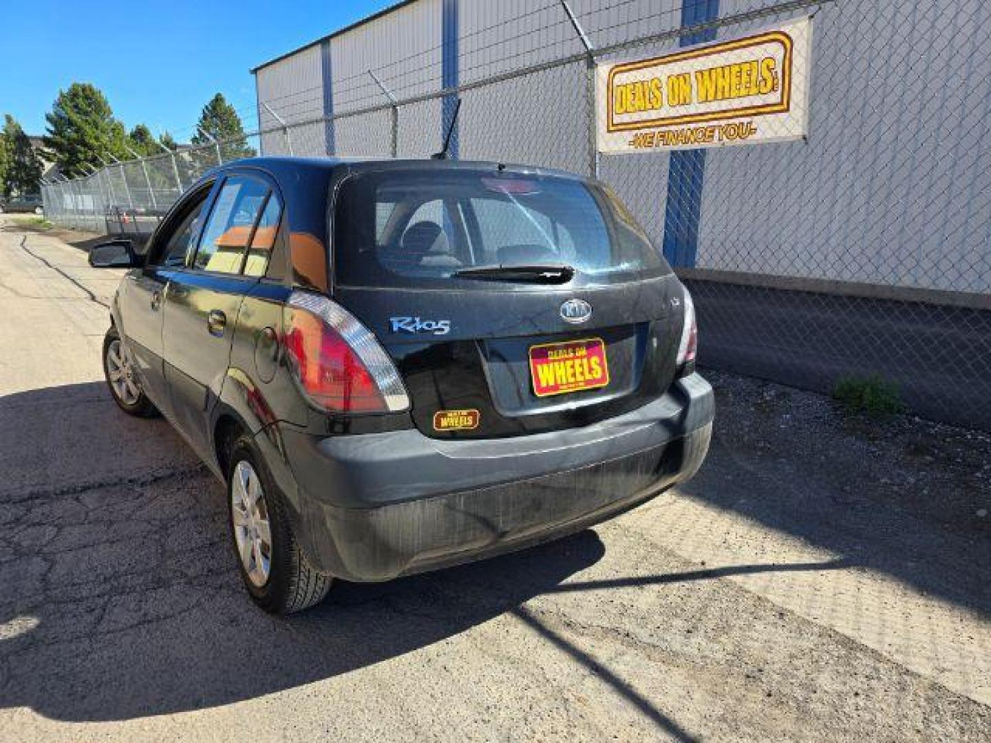 2009 Kia Rio5 LX (KNADE243296) with an 1.6L I-4 DOHC engine, located at 4801 10th Ave S,, Great Falls, MT, 59405, 0.000000, 0.000000 - Photo#2