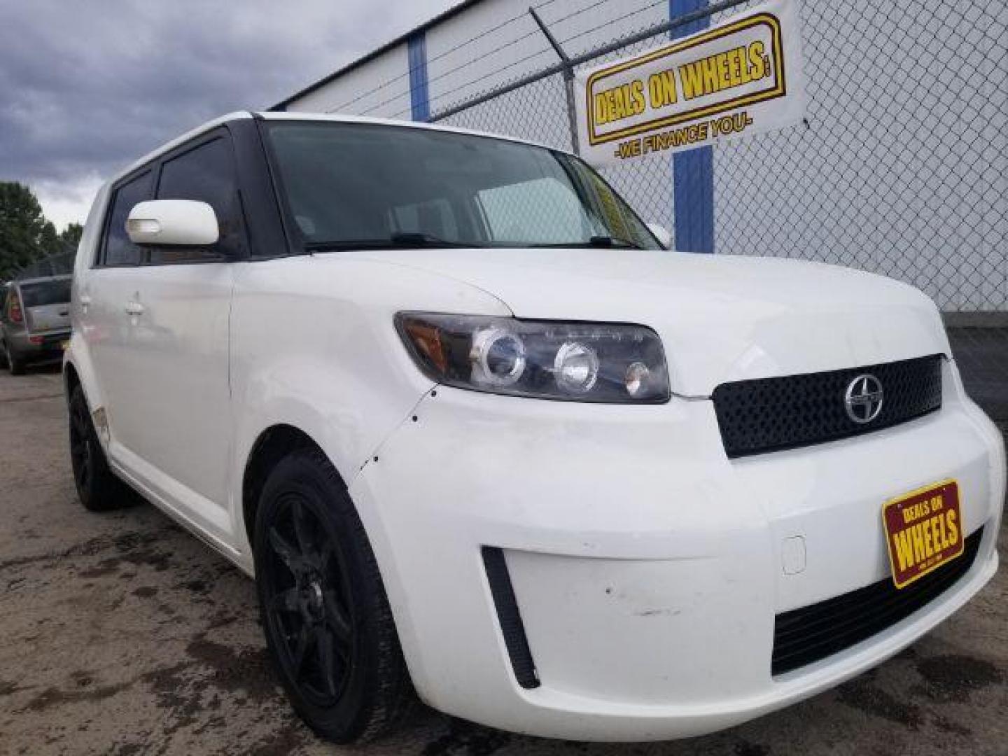 2009 Scion xB 5- Door wagon (JTLKE50E891) , located at 1800 West Broadway, Missoula, 59808, (406) 543-1986, 46.881348, -114.023628 - Photo#2