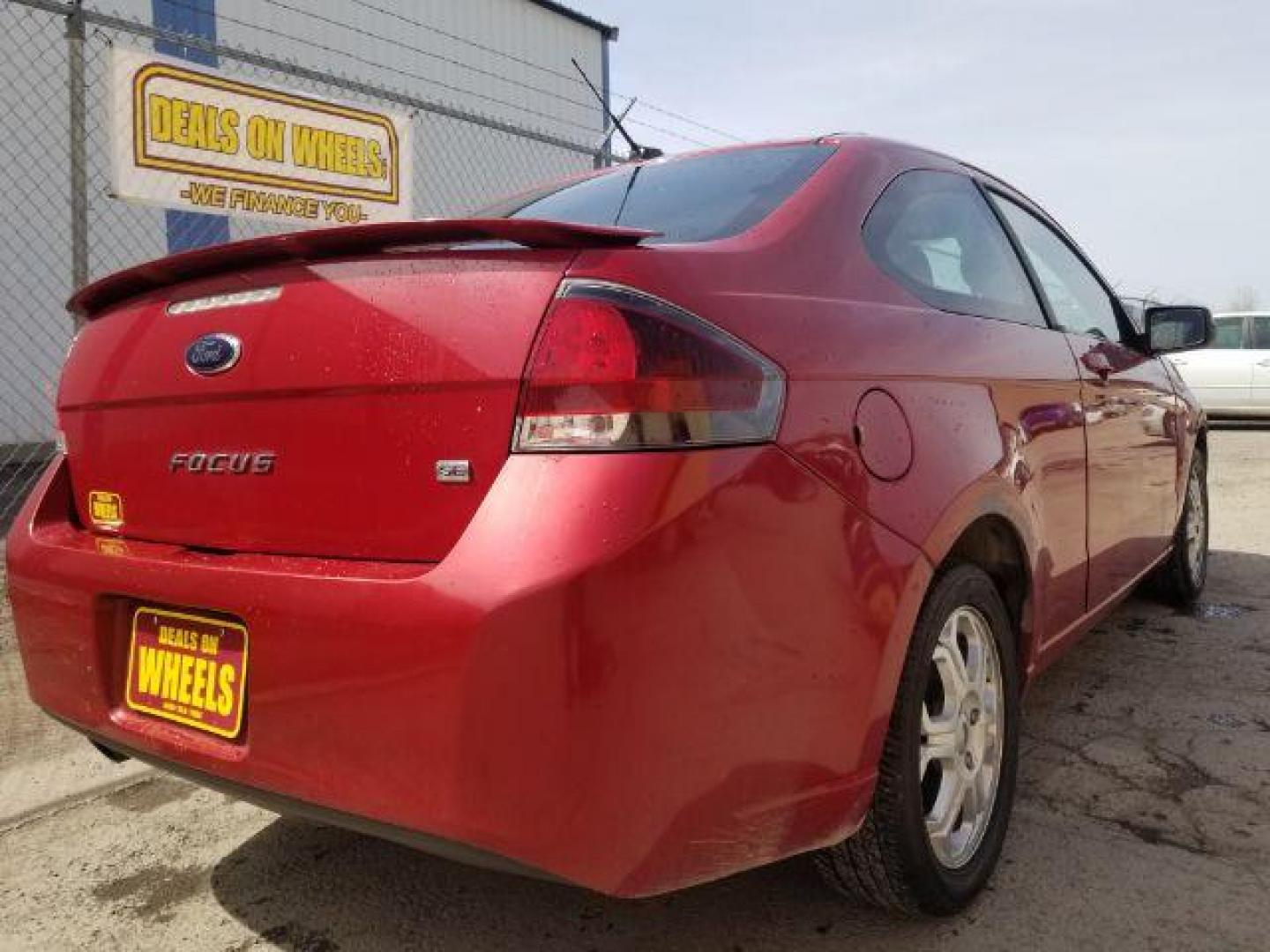 2010 Ford Focus SE (1FAHP3CN0AW) with an Duratec 2L I-4 DOHC engine, located at 1800 West Broadway, Missoula, 59808, (406) 543-1986, 46.881348, -114.023628 - Photo#4