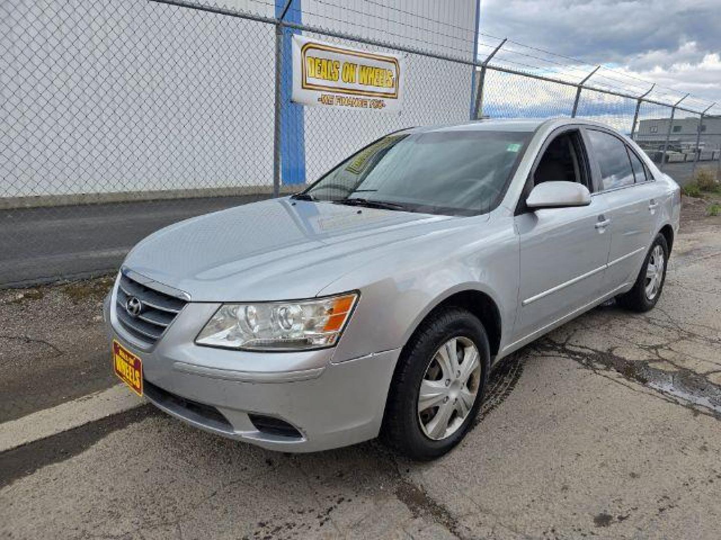 2010 Hyundai Sonata GLS (5NPET4AC2AH) with an 2.4L L4 DOHC 16V engine, located at 1800 West Broadway, Missoula, 59808, (406) 543-1986, 46.881348, -114.023628 - Photo#1