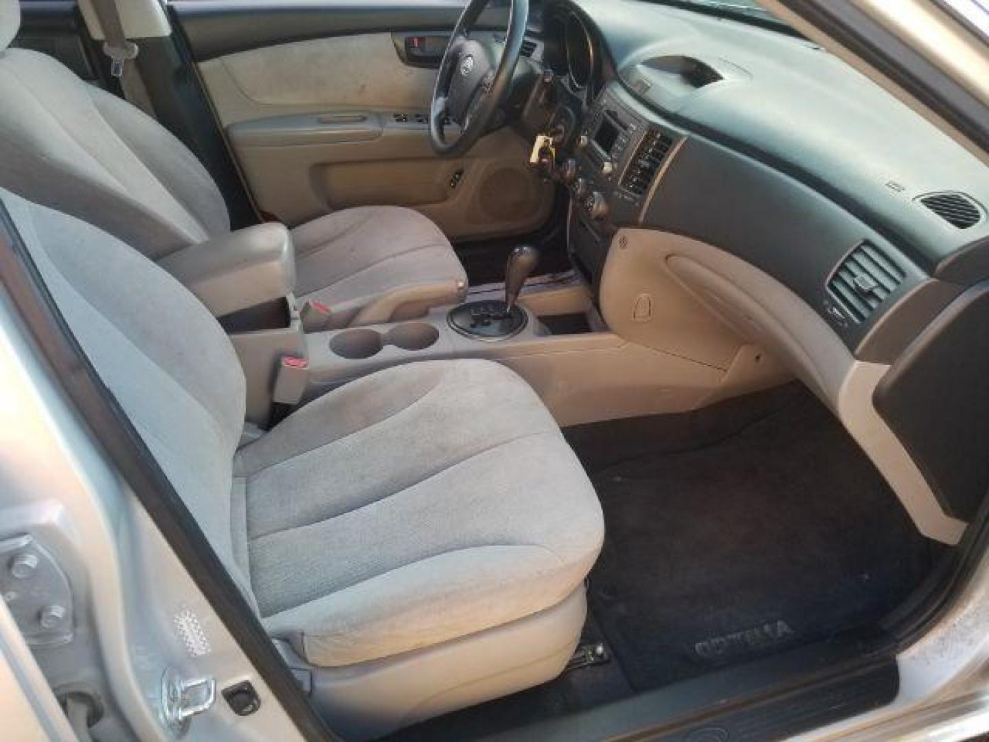 2010 Kia Optima LX (KNAGG4A80A5) with an 2.4L L4 DOHC 16V engine, 4-Speed Automatic transmission, located at 1821 N Montana Ave., Helena, MT, 59601, 0.000000, 0.000000 - Photo#10