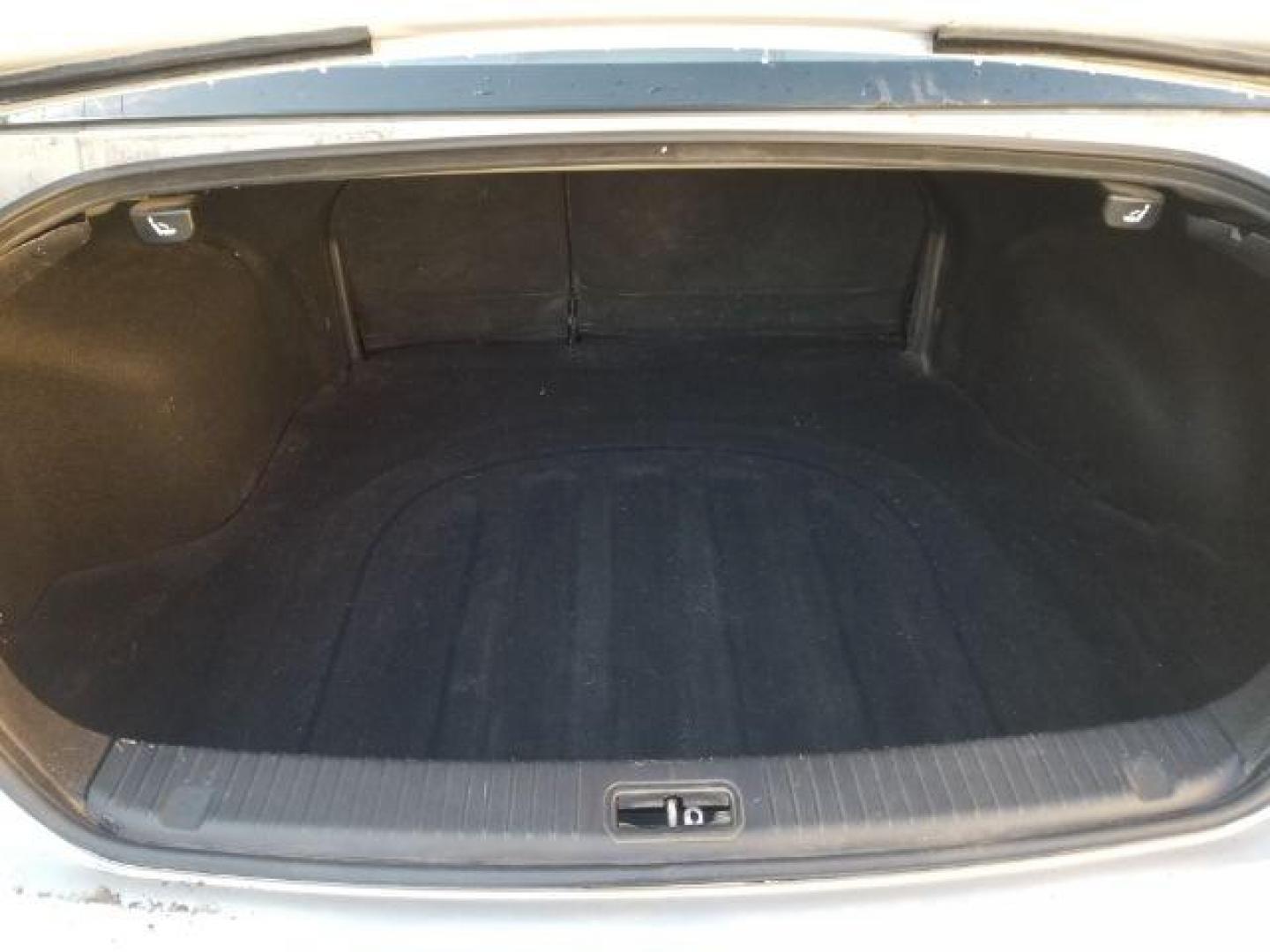 2010 Kia Optima LX (KNAGG4A80A5) with an 2.4L L4 DOHC 16V engine, 4-Speed Automatic transmission, located at 1821 N Montana Ave., Helena, MT, 59601, 0.000000, 0.000000 - Photo#12