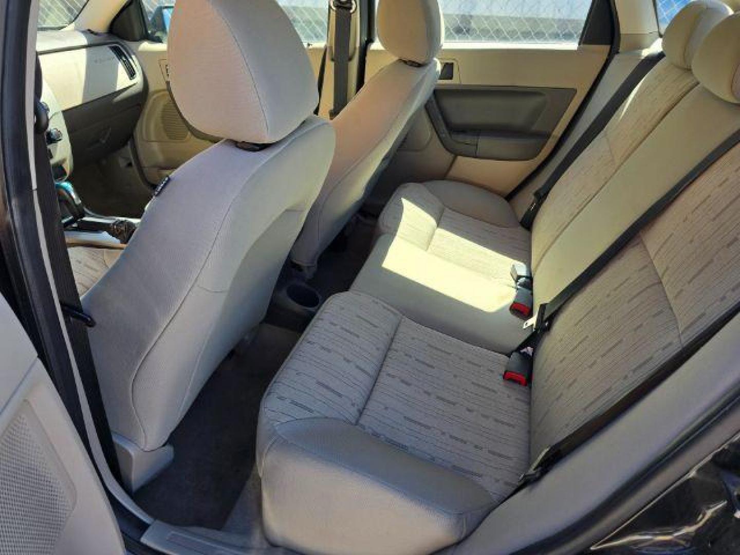 2011 Ford Focus SE Sedan (1FAHP3FN6BW) with an 2.0L L4 DOHC 16V engine, located at 4047 Montana Ave., Billings, MT, 59101, 45.770847, -108.529800 - Photo#6