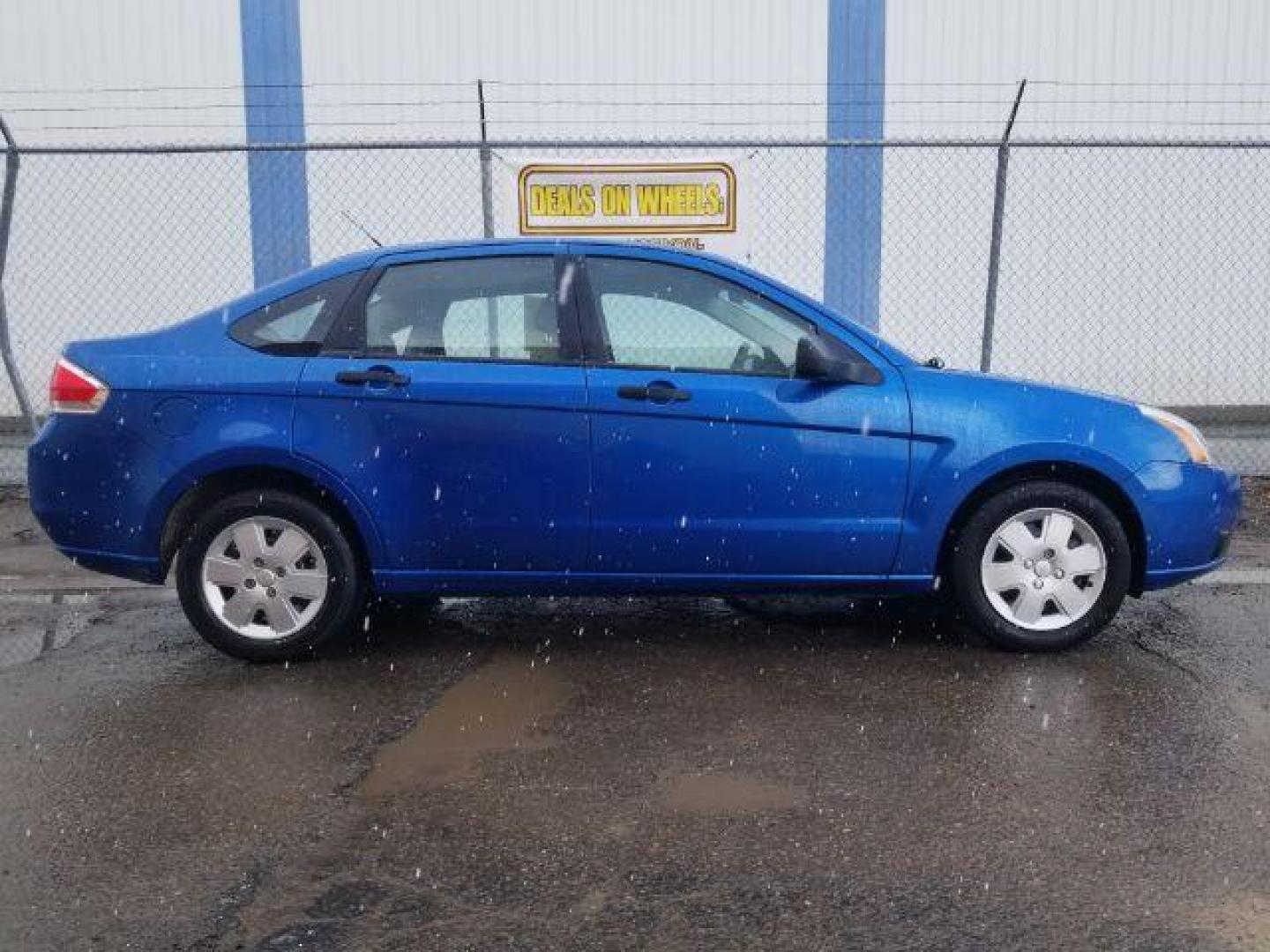 2011 Ford Focus S (1FAHP3ENXBW) with an Duratec 2L I-4 DOHC engine, located at 1800 West Broadway, Missoula, 59808, (406) 543-1986, 46.881348, -114.023628 - Photo#3