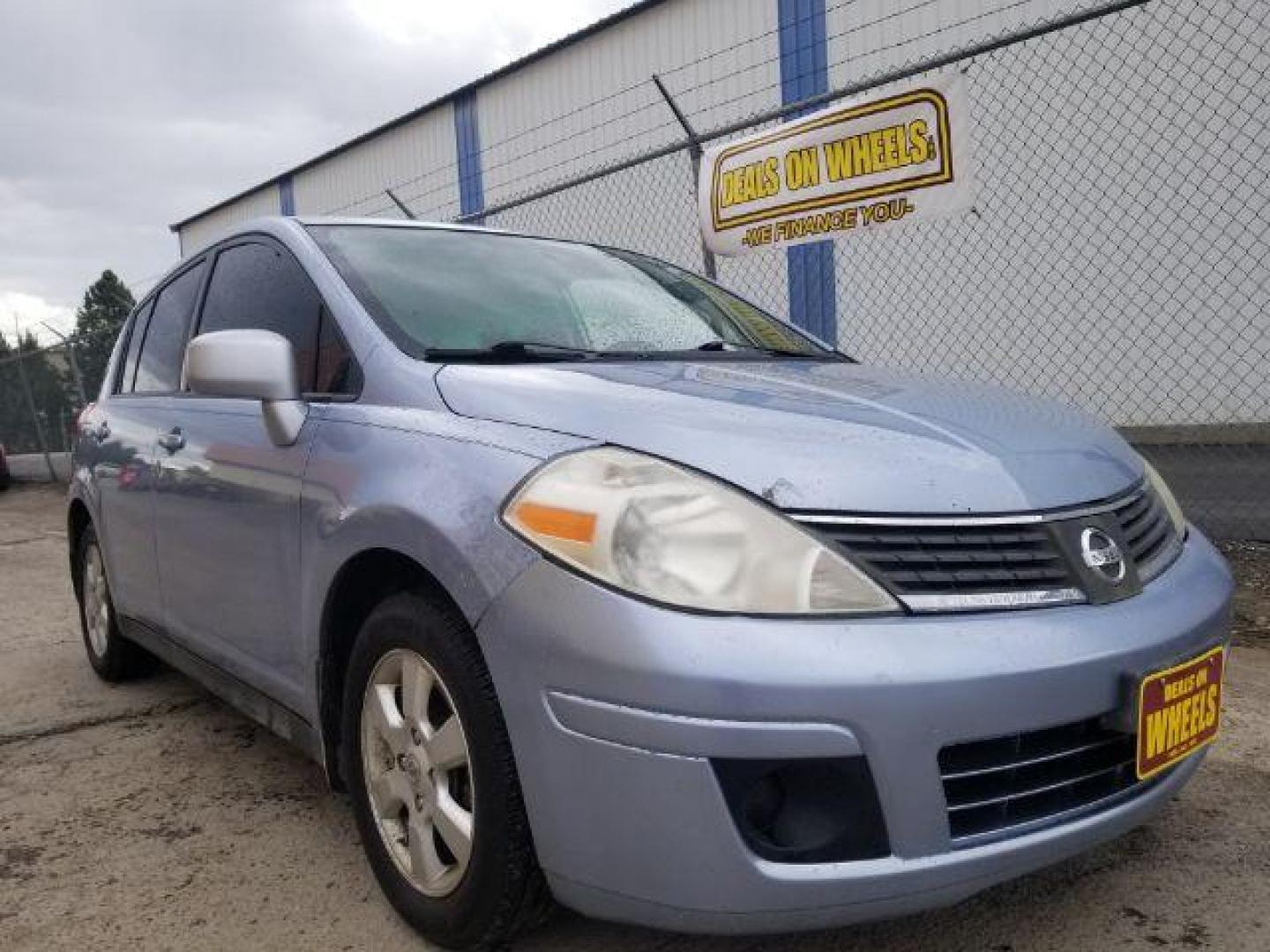 2011 Nissan Versa 1.8 SL Hatchback (3N1BC1CP9BL) with an 1.8L L4 DOHC 16V engine, Continuously Variabl transmission, located at 1821 N Montana Ave., Helena, MT, 59601, 0.000000, 0.000000 - Photo#2