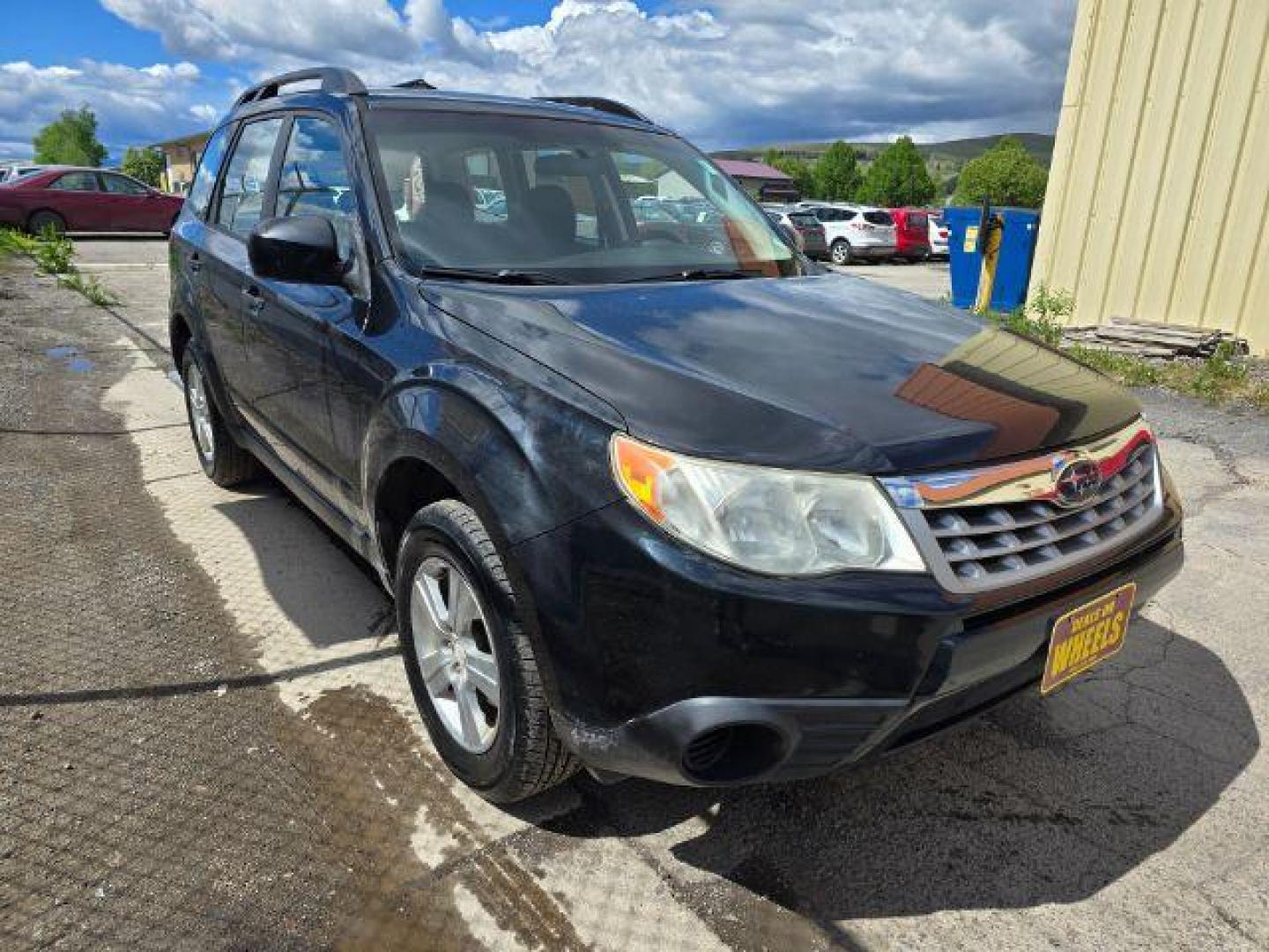 2011 Subaru Forester 2.5X (JF2SHABC6BG) with an 2.5L H-4 DOHC engine, located at 1821 N Montana Ave., Helena, MT, 59601, 0.000000, 0.000000 - Photo#4