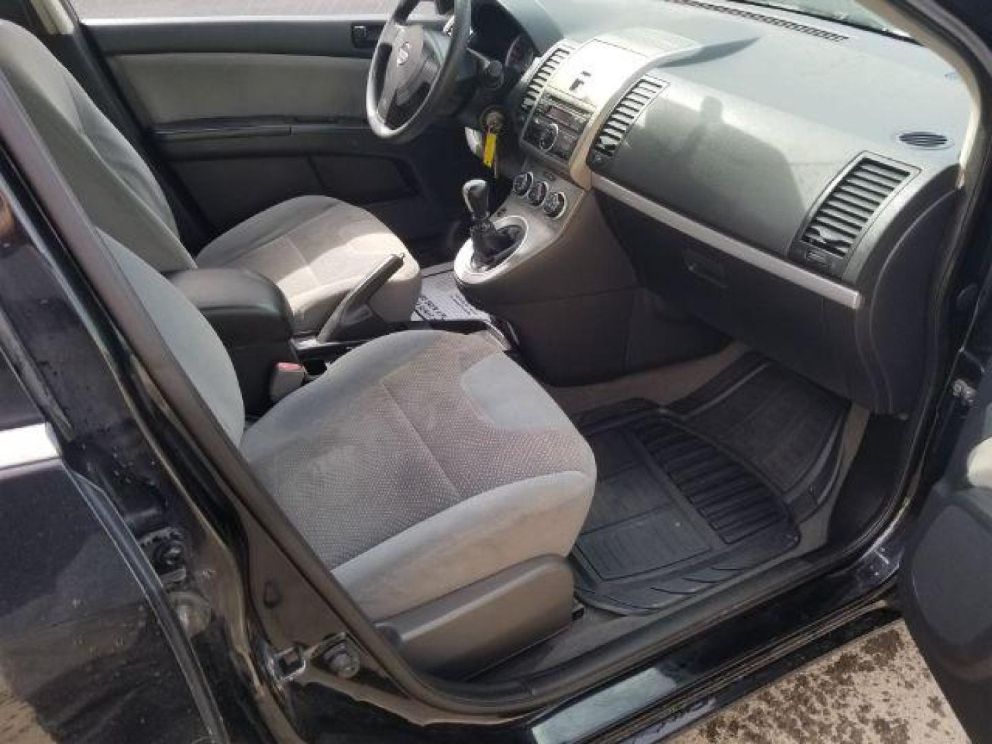 2012 Nissan Sentra 2.0 (3N1AB6AP1CL) with an 2.0L L4 DOHC 16V engine, Continuously Variabl transmission, located at 1821 N Montana Ave., Helena, MT, 59601, 0.000000, 0.000000 - Photo#10