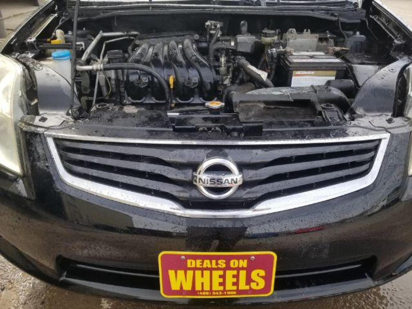2012 Nissan Sentra 2.0 (3N1AB6AP1CL) with an 2.0L L4 DOHC 16V engine, Continuously Variabl transmission, located at 1821 N Montana Ave., Helena, MT, 59601, 0.000000, 0.000000 - Photo#13
