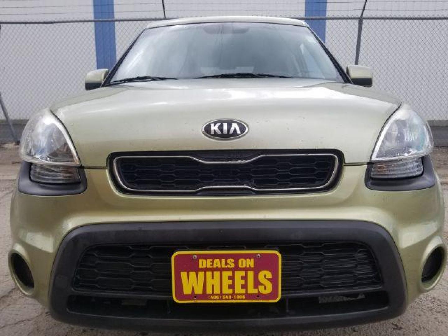 2013 Kia Soul Base (KNDJT2A57D7) with an 1.6L L4 DOHC 16V engine, Automatic transmission, located at 4047 Montana Ave., Billings, MT, 59101, 45.770847, -108.529800 - Photo#1