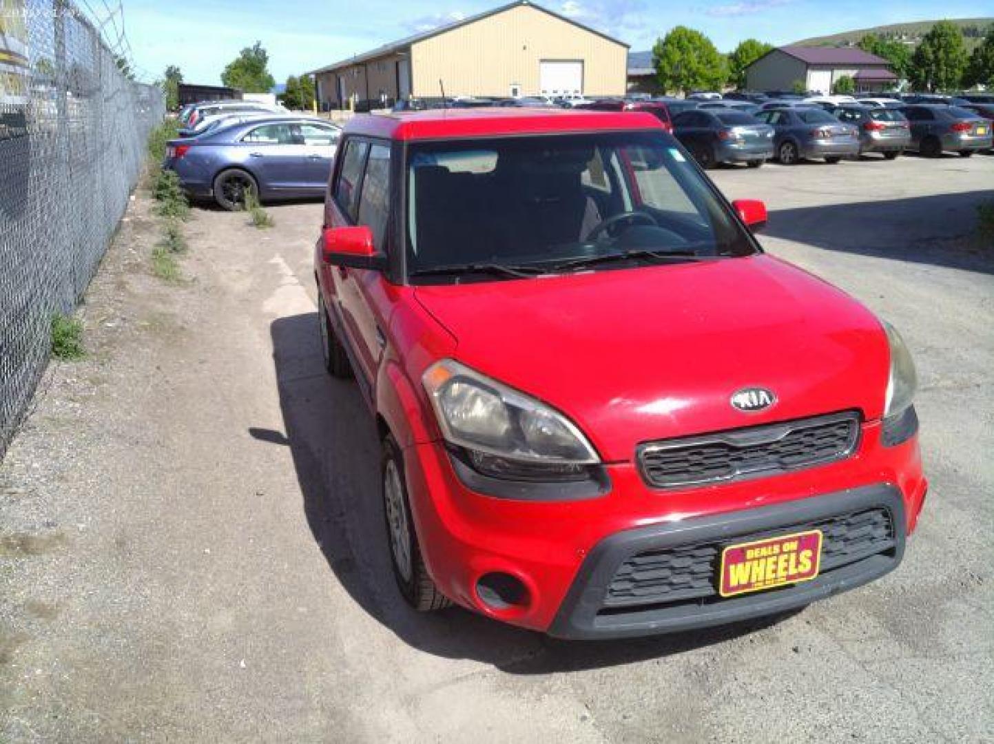 2013 Kia Soul ! (KNDJT2A58D7) , located at 601 E. Idaho St., Kalispell, MT, 59901, 0.000000, 0.000000 - Photo#4