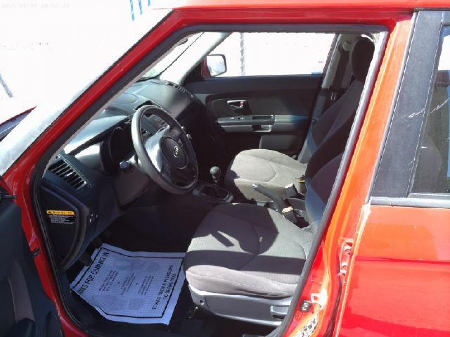 2013 Kia Soul ! (KNDJT2A58D7) , located at 601 E. Idaho St., Kalispell, MT, 59901, 0.000000, 0.000000 - Photo#5