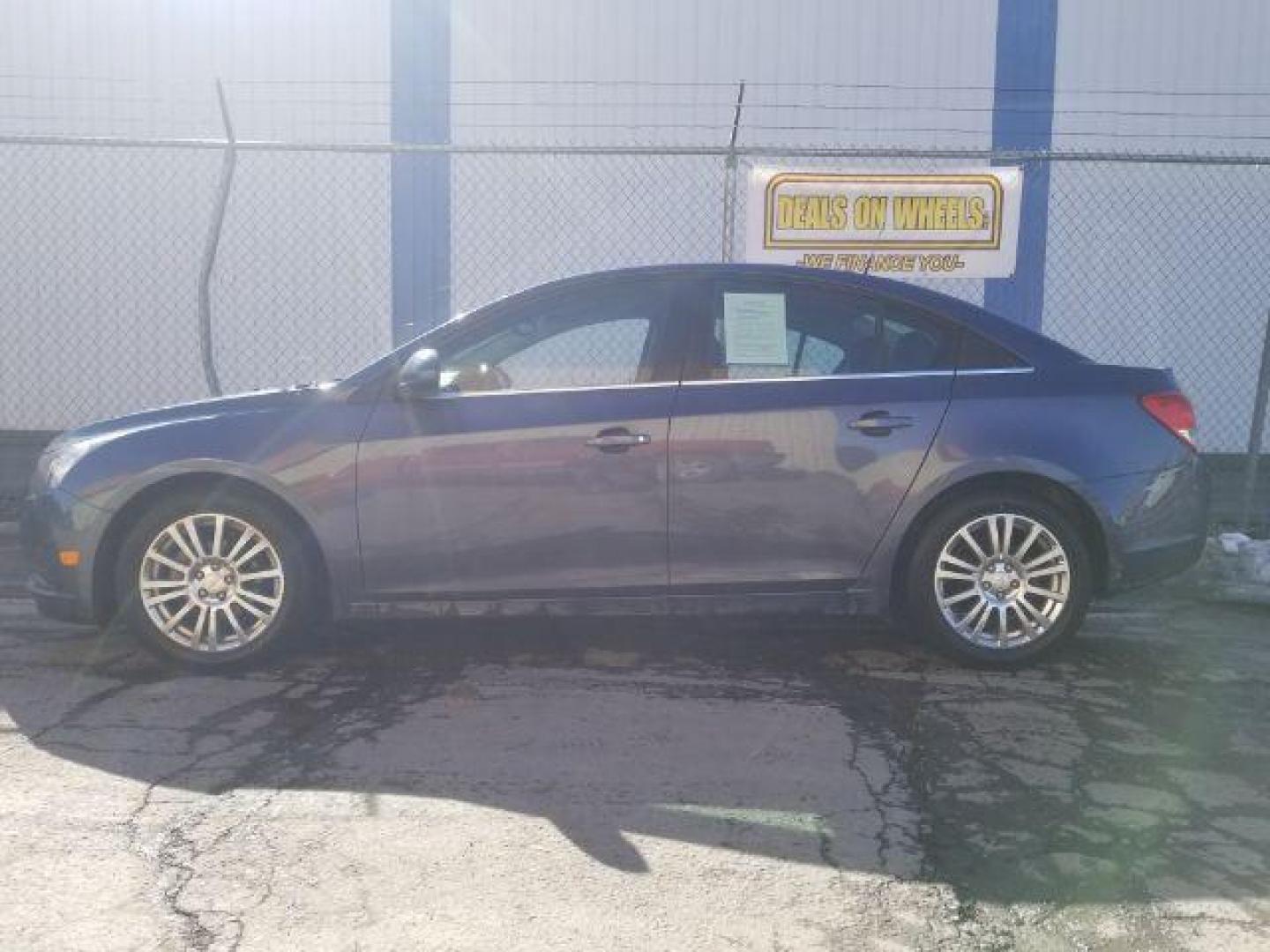 2014 Chevrolet Cruze ECO Manual (1G1PJ5SB3E7) with an ECOTEC 1.4L I-4 DOHC engine, located at 1821 N Montana Ave., Helena, MT, 59601, 0.000000, 0.000000 - Photo#6