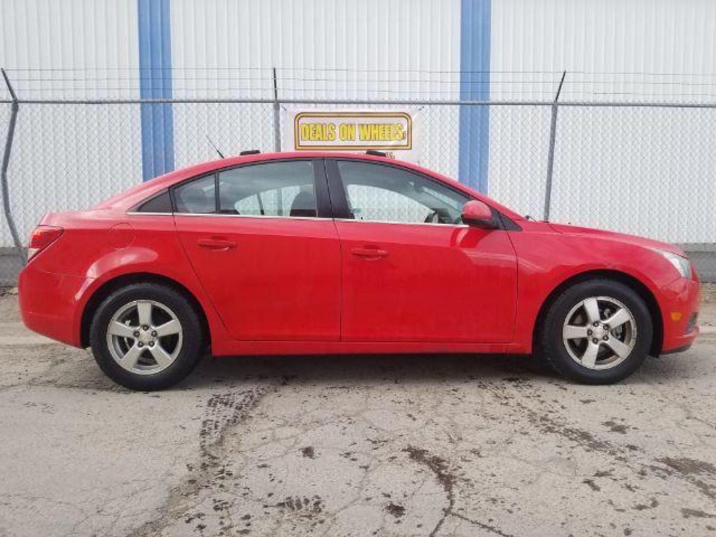 2014 Chevrolet Cruze 1LT Auto (1G1PC5SB0E7) with an ECOTEC 1.4L I-4 DOHC engine, located at 1800 West Broadway, Missoula, 59808, (406) 543-1986, 46.881348, -114.023628 - Photo#3