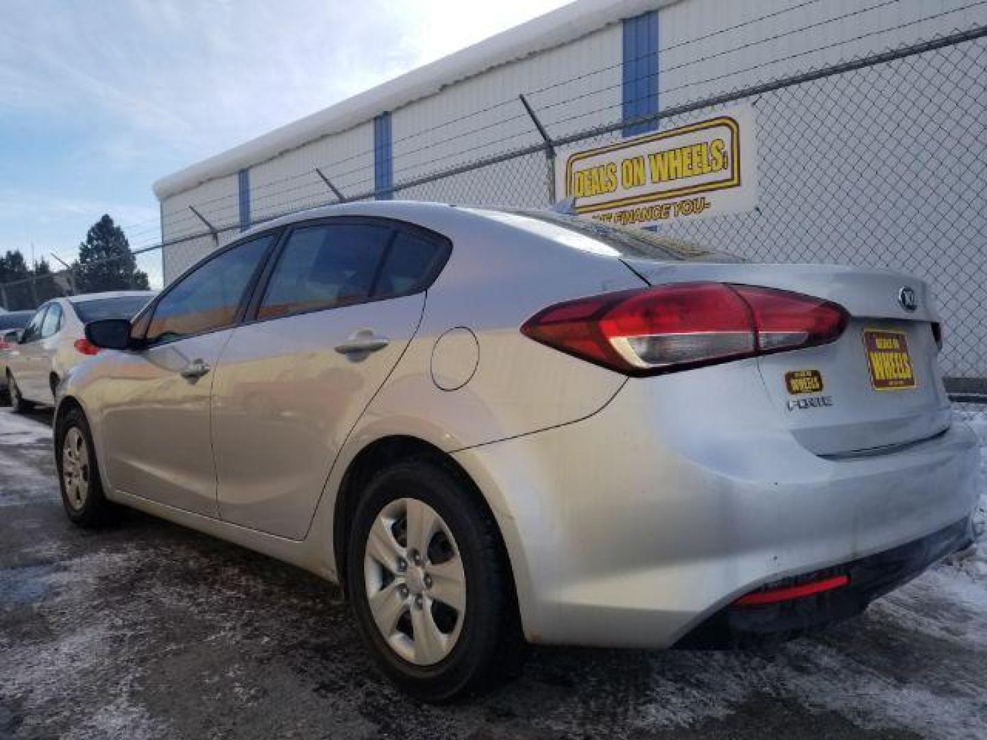 2017 Kia Forte LX 6A (3KPFK4A77HE) with an 2.0L L4 DOHC 16V engine, 6-Speed Automatic transmission, located at 4801 10th Ave S,, Great Falls, MT, 59405, 0.000000, 0.000000 - Photo#5