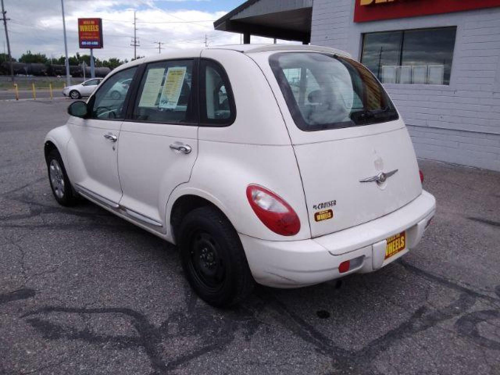 2008 Chrysler PT Cruiser Base (3A8FY48B18T) with an 2.4L L4 DOHC 16V engine, located at 4047 Montana Ave, Billings, MT, 59101, (406) 543-1986, 45.770824, -108.529411 - Photo #2